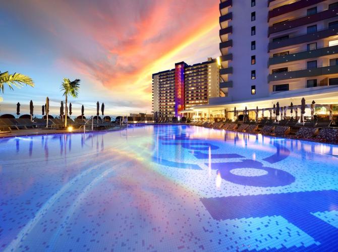 Hard Rock Hotel Tenerife