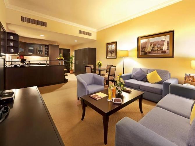 Al Manzel Hotel Apartments