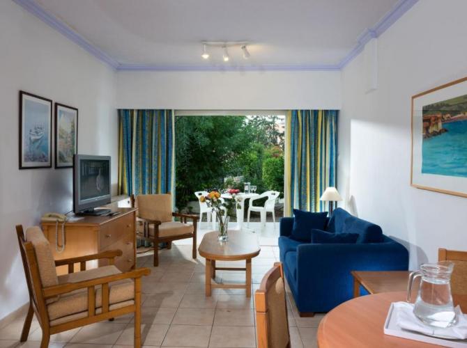 Paphos Gardens Holiday Resort