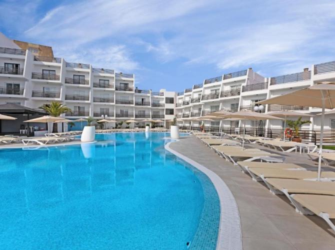 Palmanova Suites by TRH