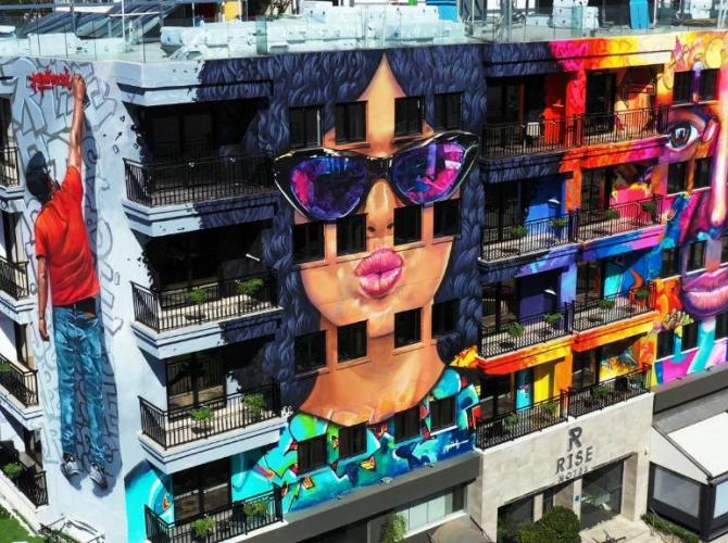 Rise Street Art Hotel