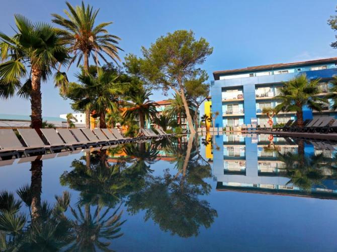 Occidental Menorca Hotel