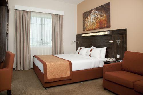 HOLIDAY INN EXPRESS JUMEIRAH